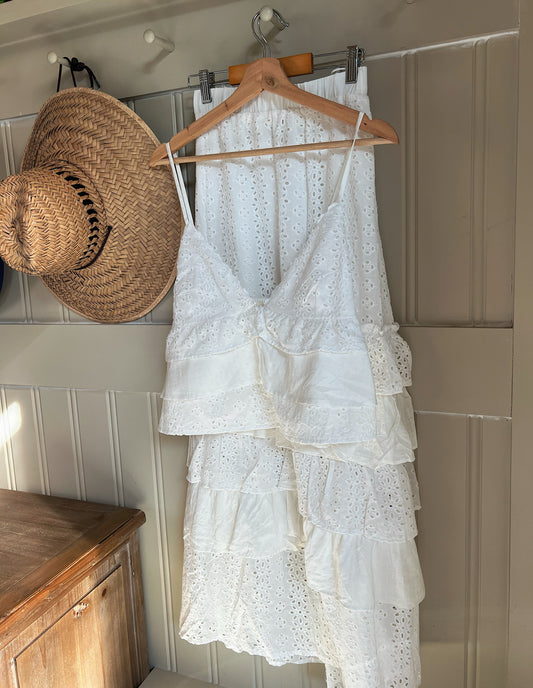 Morning Breeze White Skirt Set