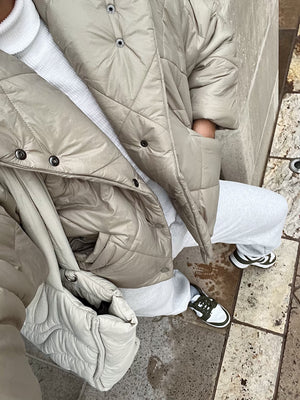 
            
                Load image into Gallery viewer, Rainy Days Puffer Jacket
            
        